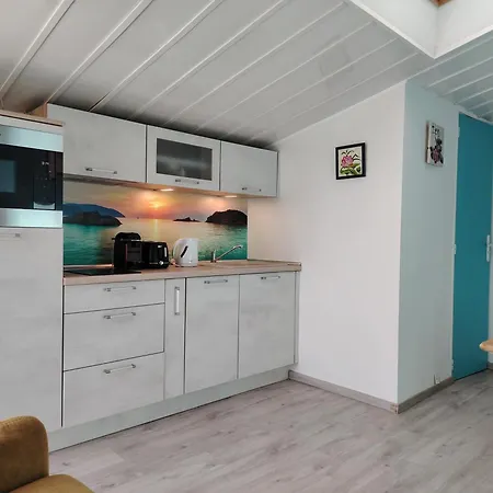 Front De - Vue Exceptionnelle, Les Pieds Dans L'eau A La Madrague, Presqu'ile De Giens Apartment