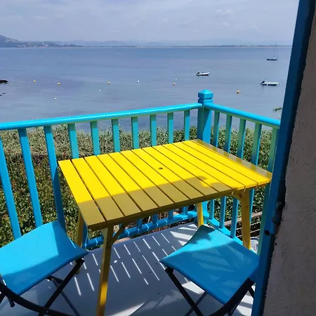 Front De - Vue Exceptionnelle, Les Pieds Dans L'eau A La Madrague, Presqu'ile De Giens Hyeres